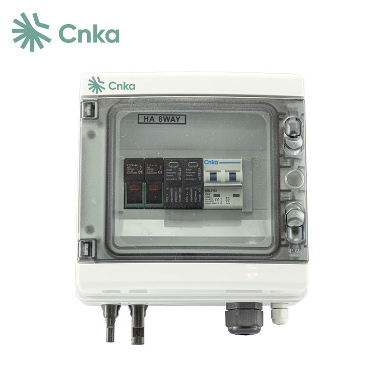 ¿Cómo mejora una caja combinadora fotovoltaica la eficiencia y la seguridad del sistema solar?